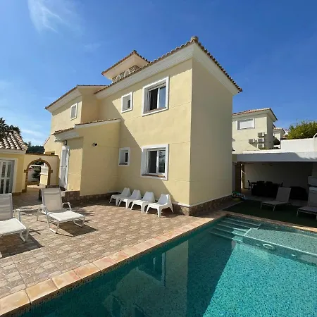 5 Bedroom - Santander - Campoamor Golf *